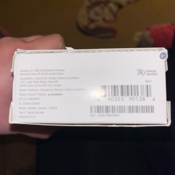 Fitbit Charge 6 Watch - Picture 2 of 3